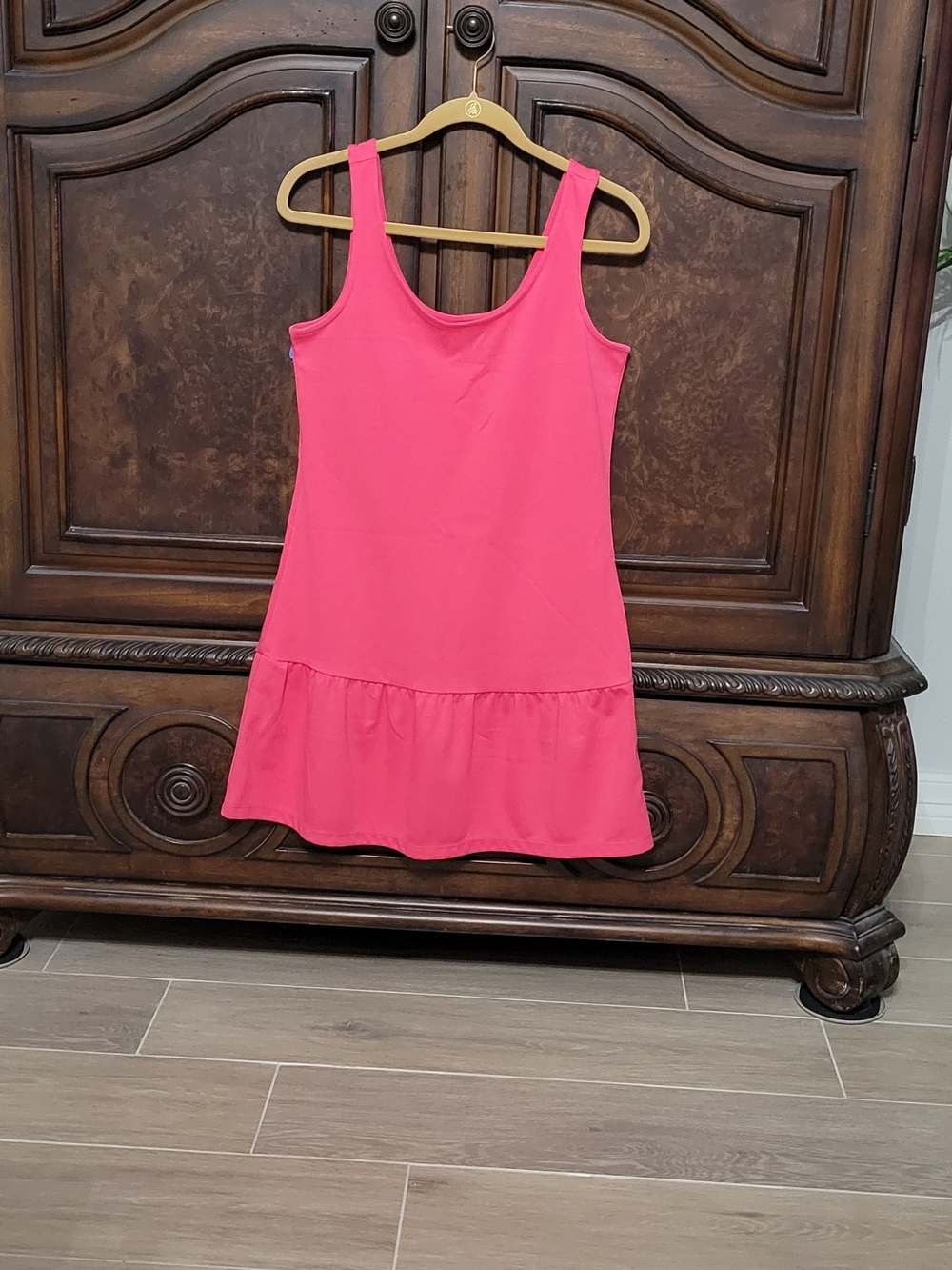 Old Navy Coral Pink Sleeveless Ruffle-Hem Dress Size Small